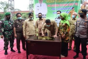 Peresmian TPA Edukasi Karangdiyeng dan Launching TRC Dinas Lingkungan Hidup Peresmian TPA Edukasi Karangdiyeng dan Launching TRC Dinas Lingkungan Hidup