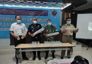 Penyelundupan Lobster Berhasil Digagalkan Petugas Bea dan Cukai Bandara Juanda Penyelundupan Lobster Berhasil Digagalkan Petugas Bea dan Cukai Bandara Juanda