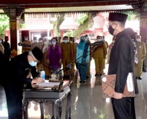 Bupati Lantik Pj Sekdakab dan 139 PNS Jabatan Fungsional