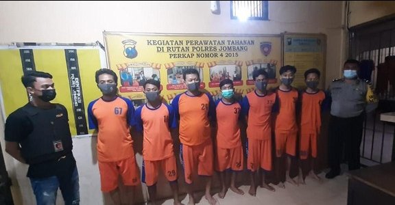 Pria Dikeroyok 13 Pesilat Asal Jombang, Apa Motifnya?