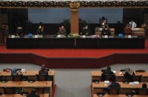Pendapatan Daerah Kabupaten Lampaui 102,15 Prosen Dari Target
