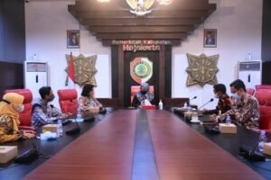 Pemkab Mojokerto Kembali Raih KLA Madya