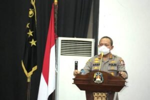 Pimpin Vicon, Kabaharkam Tekankan Arahan Presiden Jokowi Soal PPKM Level 4