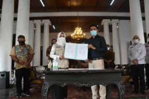 Junjung Transparansi, Bupati Mojokerto Pastikan CSR Dikawal BPK