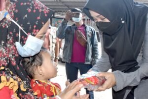 Dokter Ikfina Beber Bahaya Covid dengan Ilustrasi Medis
