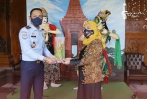 Kolaborasi Layanan Paspor, Walikota Mojokerto Terima Kunjungan Pejabat Imigrasi