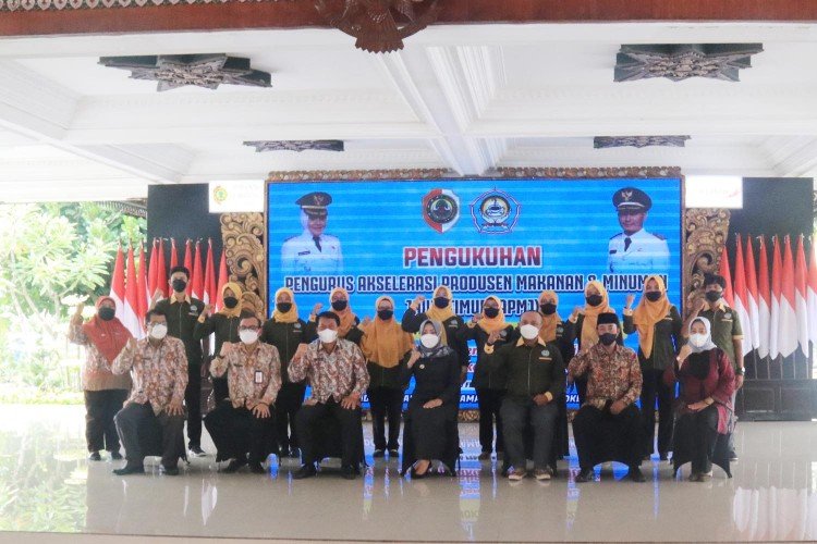 Bupati Ikfina Hadiri Pengukuhan APMJ Korwil Kabupaten Mojokerto