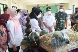 Bupati Mojokerto Tinjau UKK SMKN 1 Dlanggu