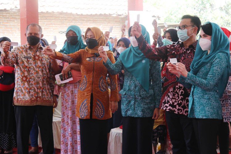 Bupati Mojokerto Terima Kunjungan Kerja BKKBN Pusat