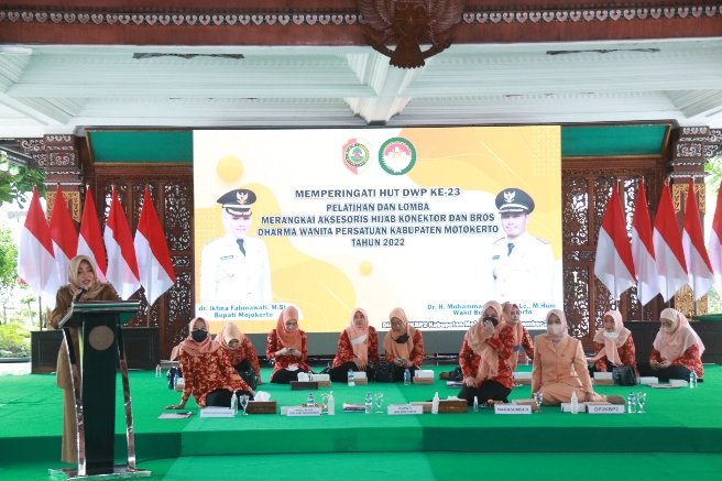 Bupati Ikfina Minta DWP Kabupaten Mojokerto Manfaatkan Kemajuan Teknologi untuk Ketahanan Keluarga