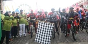 Eksplor Keindahan Kawasan Wisata, Bupati Ikfina Ikuti Ngonthel Bareng di Bumi Majapahit