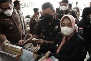 Pemberantasan Rokok Ilegal Digelar lagi Pemkot Mojokerto
