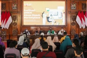 Dukung Pedagang Benpas Berdagang Online, Ning Ita Fasilitasi Pelatihan Marketplace