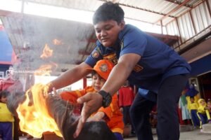 Damkar Kota Mojokerto Edukasi Penanganan Kebakaran Ke Masyarakat Hingga Siswa Paud