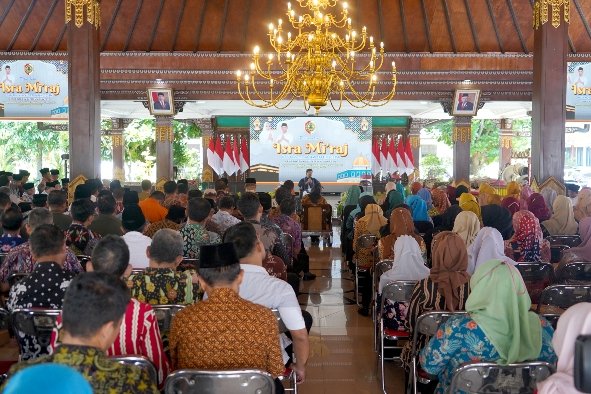 Peringati Isra Mi'raj, Ikfina Ajak Seluruh ASN Review Diri Dalam Jalankan Salat LIma Waktu