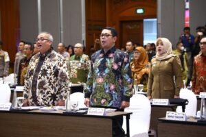 Bupati Ikfina Ikuti HLM Rakor Pengendalian Inflasi Bersama Forkopimda Se-Jawa Timur