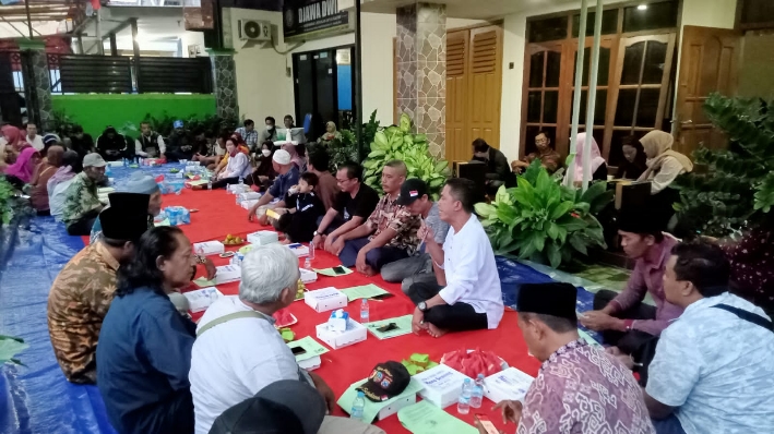 Dibalik Bukber Barracuda & Puluhan Jurnalis, Tetap Bongkar Kasus Diknas Plus Gedung DPRD