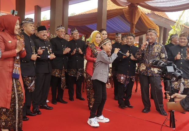 Pesta Rakyat Meriahkan Puncak Acara HUT Kota Mojokerto Ke-105 di Alun-Alun