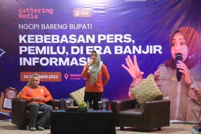 Insan Pers Ngopi Bareng Bupati Ikfina, Diharapkan Media Jadi Sumber Informasi Objektif