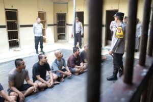 Cek Ruang Tahanan, Kapolresta Mojokerto Pastikan Keamanan dan Kesehatan Tahanan