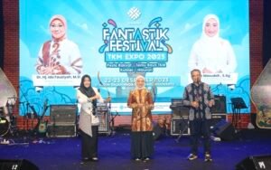 Ciptakan Perluasan Kesempatan Kerja, Bupati Ikfina Buka TKM Expo 2023