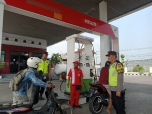 Tingkatkan Patroli ke SPBU, Polsek Jetis Pastikan Ketersediaan BBM Jelang Mudik Lebaran
