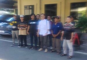 Dugaan Korupsi Oknum Sekdes, Bendahara Desa Kedunglengkong & Pengusaha Dilaporkan Ke Polisi