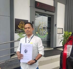 Diduga Terjadi Korupsi, LKH Barracuda Laporkan Pengerjaan Jalan Beton Sadar Tengah pada Kejari