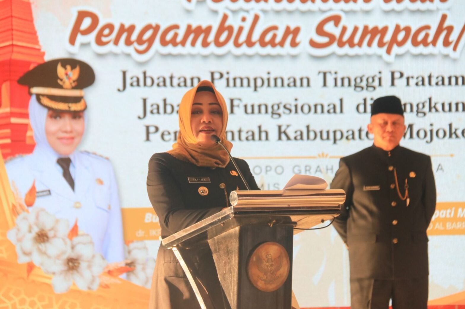 Bupati Mojokerto Lantik 2 Kepala Dinas Baru Dan 7 Jabatan Fungsional