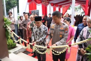Optimalkan Pelayanan Keamanan Masyarakat, Polres Mojokerto Kota Resmikan Polsek Gedeg