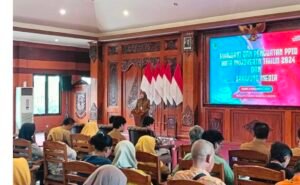 Diskominfo Kota Mojokerto Gelar Evaluasi dan Penguatan PPID Kota Mojokerto