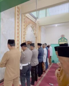 Polres Mojokerto Kota Gelar Sholat Ghaib Untuk 3 Anggota Polri Yang Gugur
