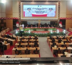 Dihadiri Gubernur Jatim, DPRD Kabupaten Mojokerto Gelar Rapat Paripurna Sertijab & Visi Misi Bupati