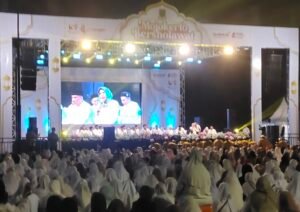 Peringati HUT Ke-107 Kota Mojokerto, Ning Ita Gelar Mojokerto Bersholawat