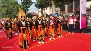 Peringati HUT ke 80 RI, Pemkot Mojokerto Gelar Lomba Gerak Jalan