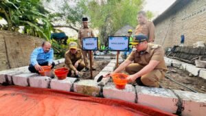 Perumdam Mojopahit & Bupati Mojokerto Gelar Bedah Rumah, Bukti Kepedulian Untuk Masyarakat