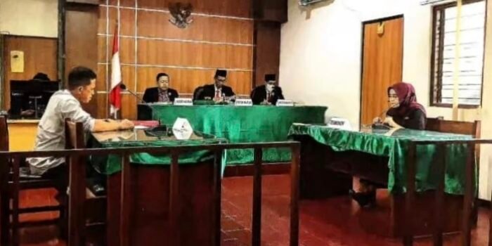 Kades Temon Keok Lawan Hukum Hadi Purwanto, Kedepan Kades Harus Patuh Persidangan & Transparan