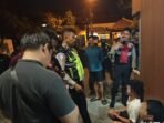 Polres Mojokerto Kota Bersama Warga Gagalkan Perang Sarung