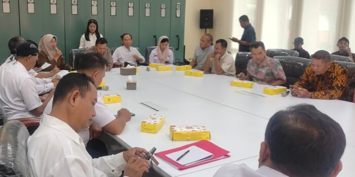 Dalam RDP Warga Terdampak Minta Komisi 1 DPRD Kota Mojokerto Menyelesaikan Masalah TPA Randegan