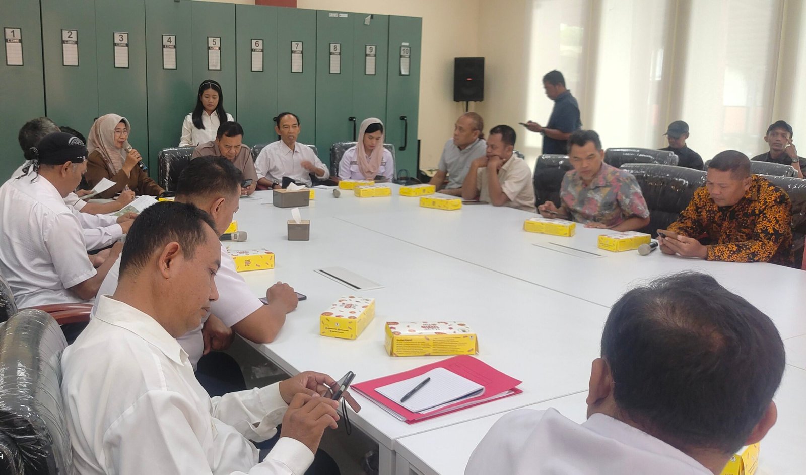 Dalam RDP Warga Terdampak Minta Komisi 1 DPRD Kota Mojokerto Menyelesaikan Masalah TPA Randegan