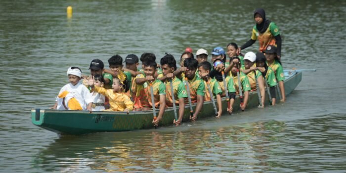 Kejurprov Dayung Piala Gubernur Jatim 2026 Resmi Dibuka, Ratusan Atlet Siap Berlaga di Kota Mojokerto