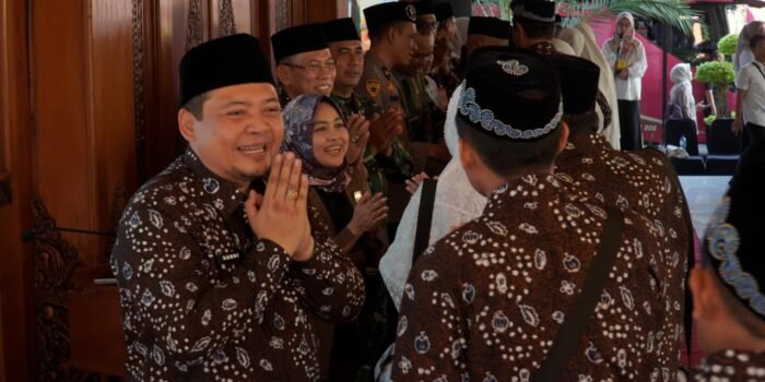 224 Jemaah Haji Mojokerto Resmi Berangkat, Siap Jalani Rukun Islam Kelima