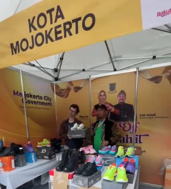 Sepatu UMKM Kota Mojokerto Curi Perhatian di Jepang, Ning Ita: Produk Lokal Siap Bersaing Global
