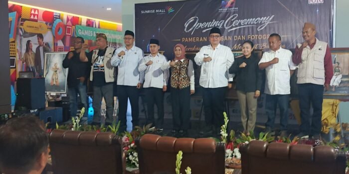 Media Center Gelar Pameran Foto & Lukisan, Buktikan Karya Jurnalis Yang Benar Pada Masyarakat