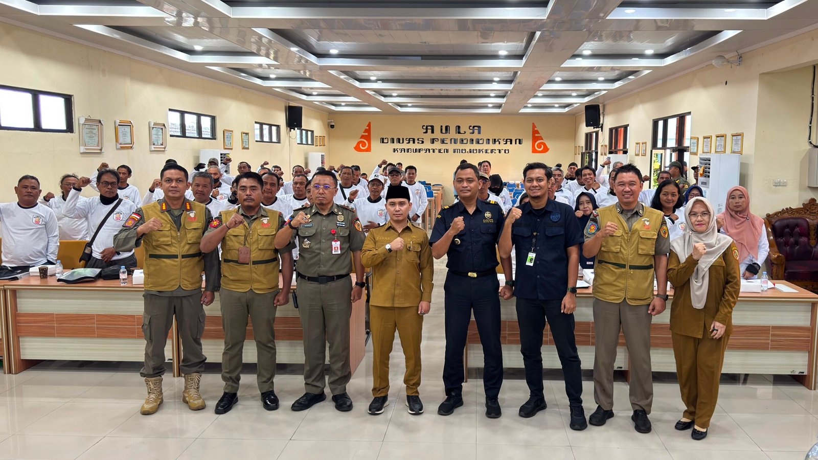 Bupati Mojokerto Gandeng Pengemudi Ojol Jadi Mitra Cegah Rokok Ilegal