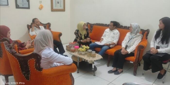 Merawat Buku, Menjaga Ingatan: Komisi I DPRD Kota Mojokerto Komitmen Perkuat Dinas Perpustakaan dan Arsip