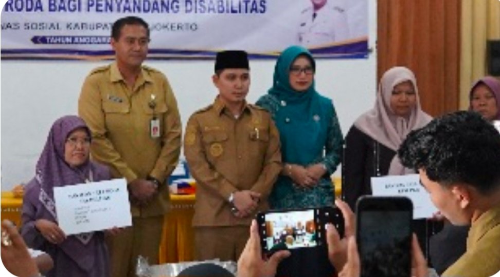 Pemkab Mojokerto Salurkan 67 Paket Bansos PKH, Sertai Pelatihan Kuliner agar Warga Mandiri