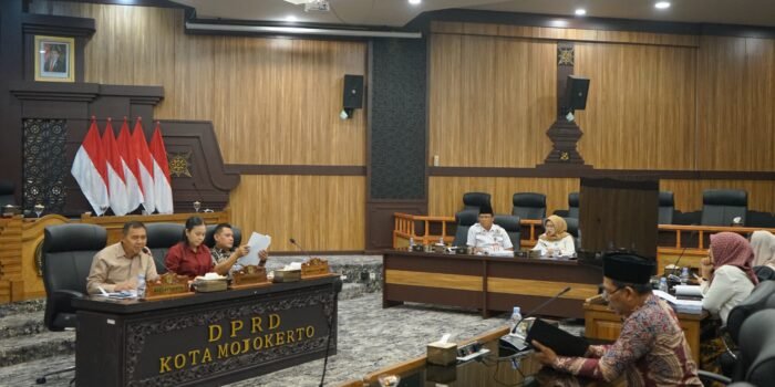 Tindak Lanjuti Evaluasi Gubernur Jatim, DPRD Kota Mojokerto Rapat Bersama TAPD