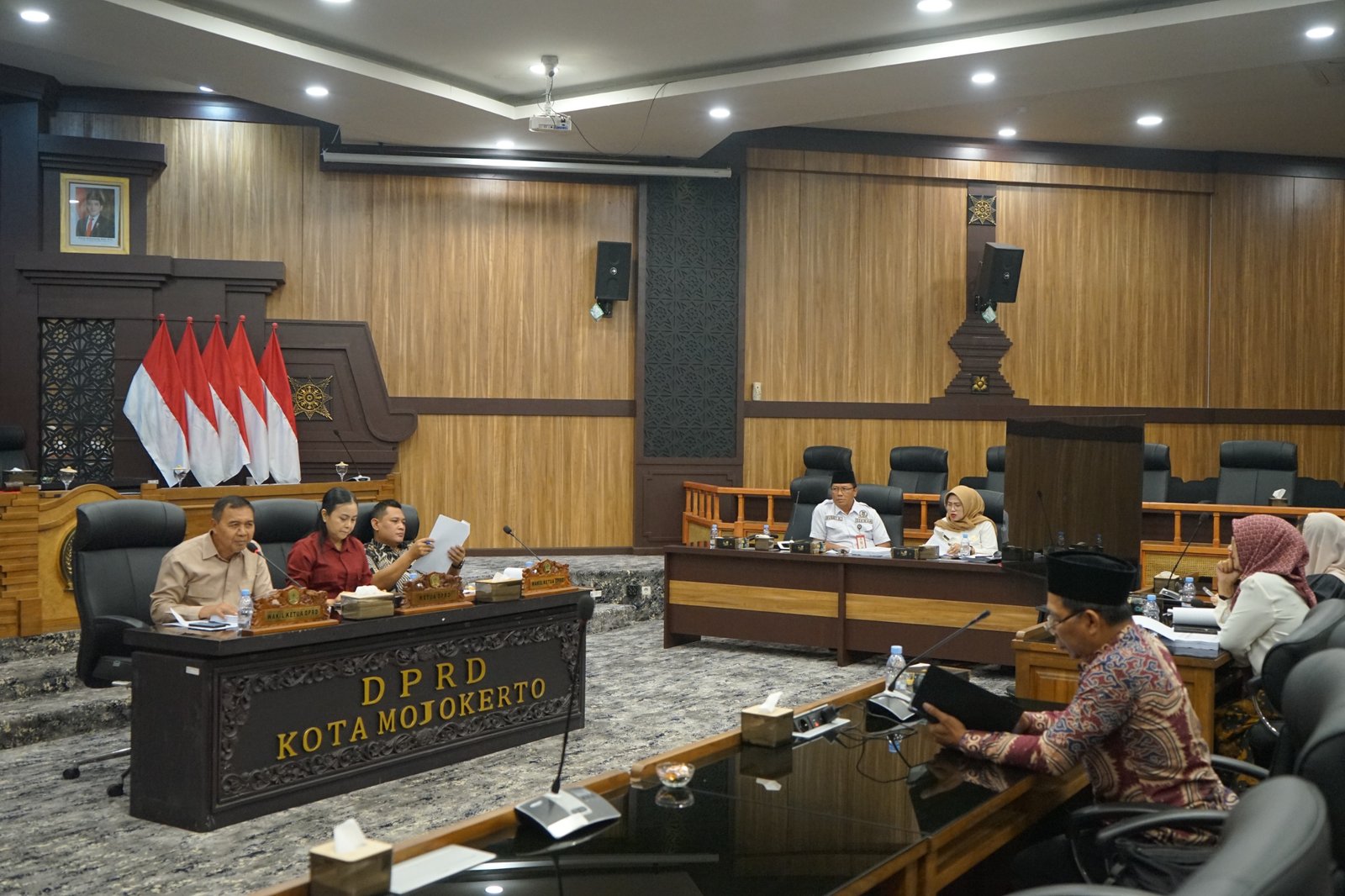 Tindak Lanjuti Evaluasi Gubernur Jatim, DPRD Kota Mojokerto Rapat Bersama TAPD