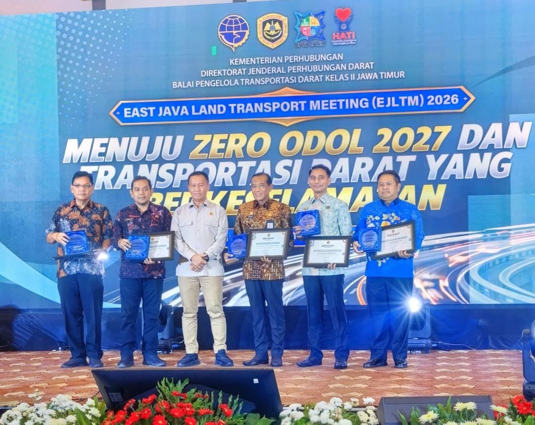 Pemkot Mojokerto Raih Dua Penghargaan Nasional Bidang Transportasi